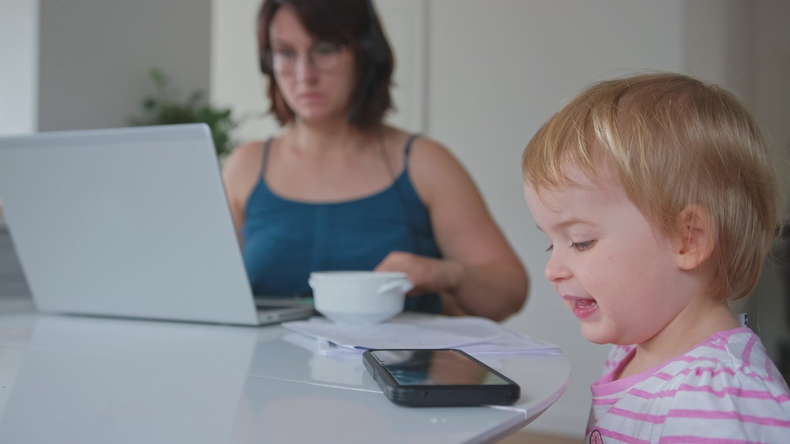 copii atentie deficit tehnologie