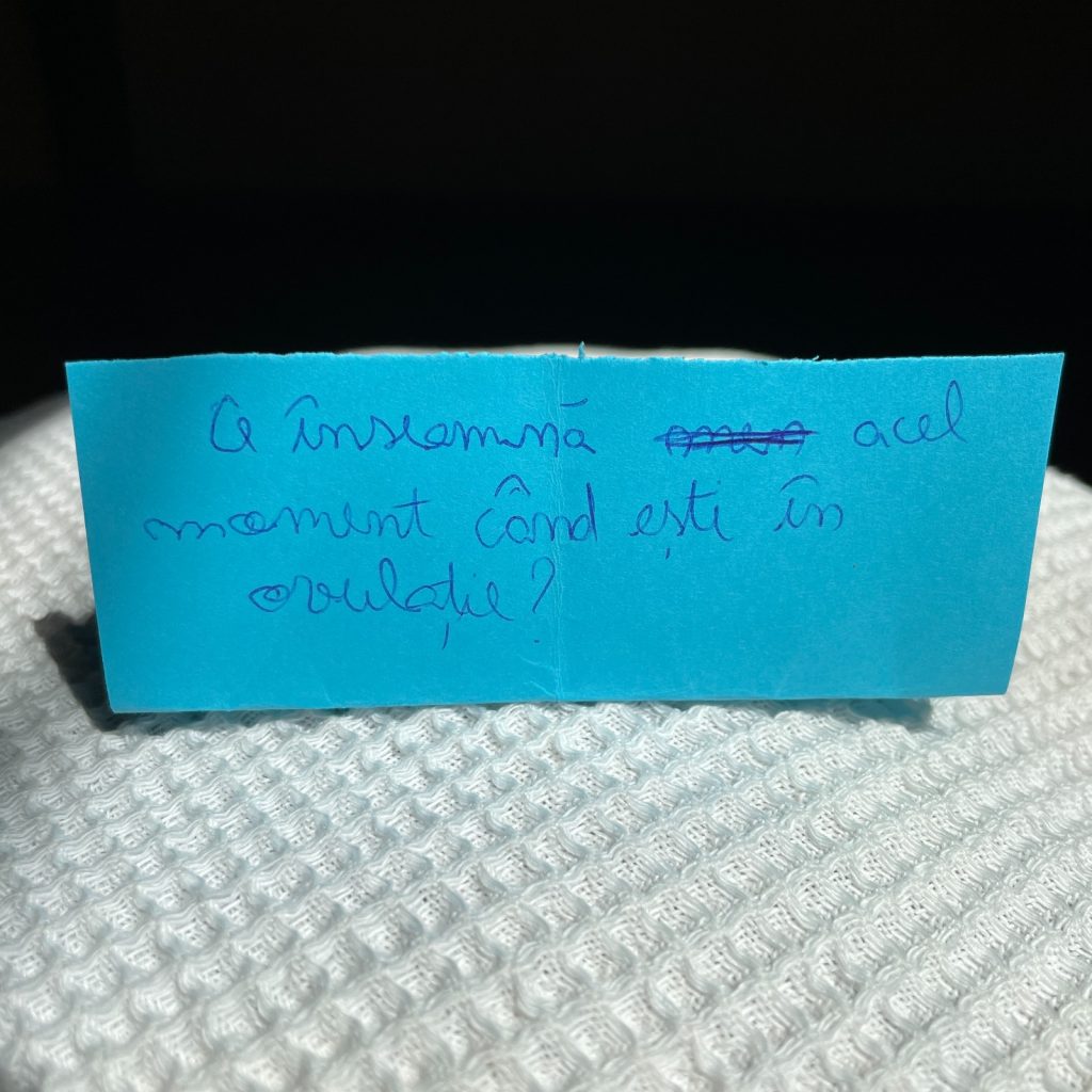 Întrebări primite de reprezentanții SEXUL vs BARZA într-un centru DGASPC de primiri de urgență din țară/ Sursa Foto: Arhiva personală Adriana Radu