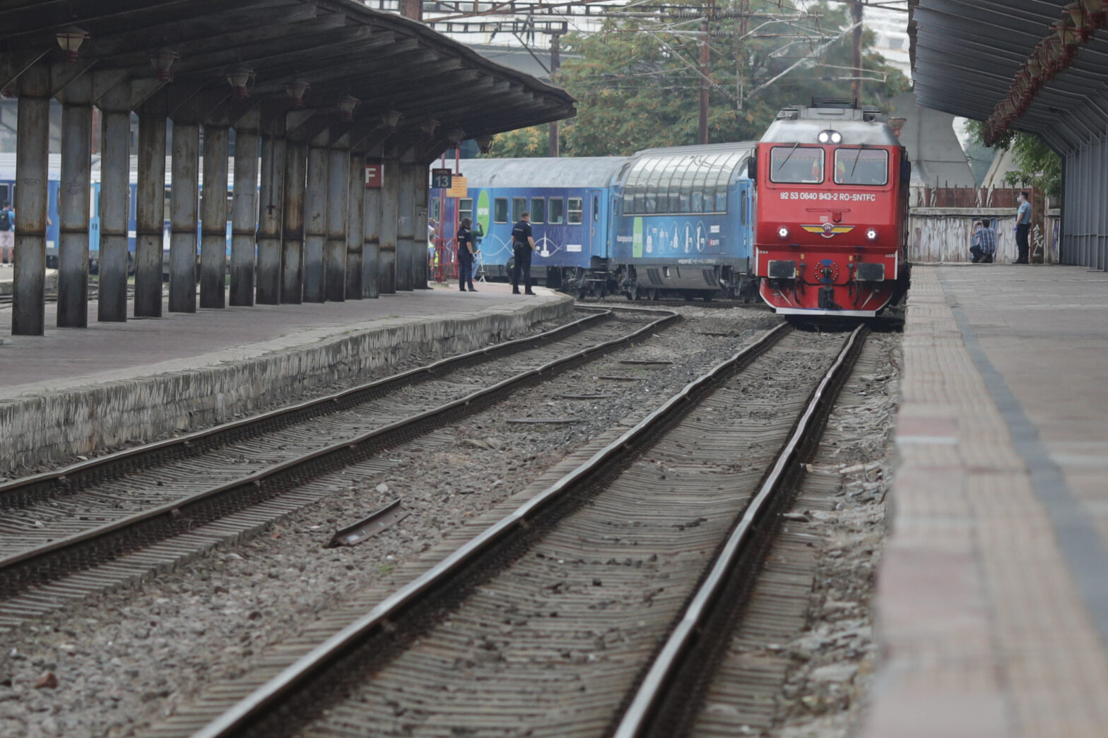 cai ferate trenuri
