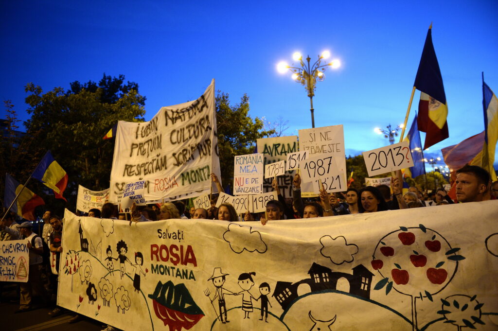 protest rosia montana bucuresti 2013