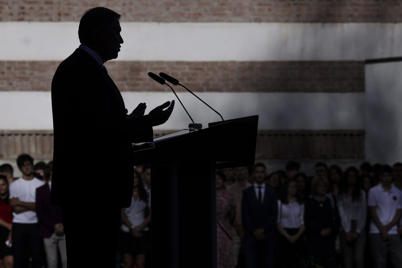 iohannis imparat pnl