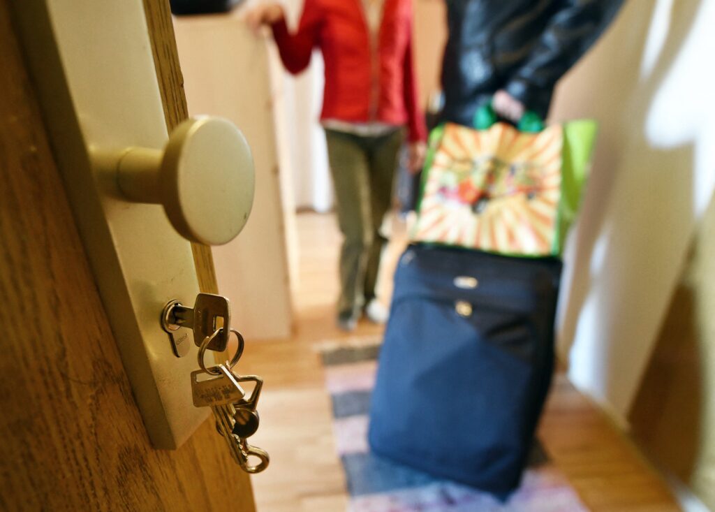 cazari apartament airbnb